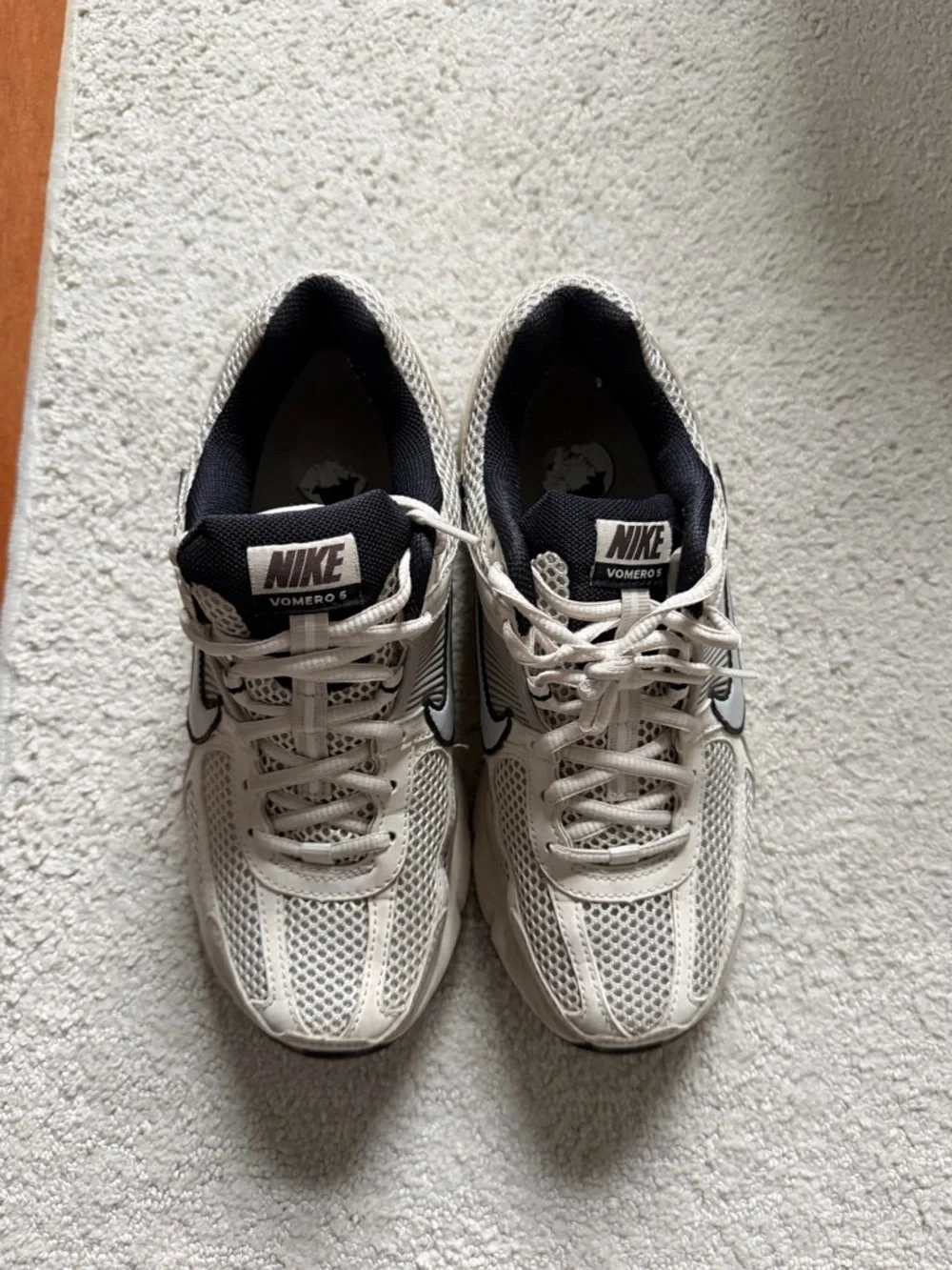 Nike Zoom Vomero 5 - Women’s - Picture 3 of 5
